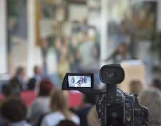 Riprendere il momento per condividerlo, raccontarlo e custodirlo oltre l’evento