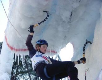 Coppa del Mondo di arrampicata su ghiaccio. Val Daone (TN), gennaio 2001