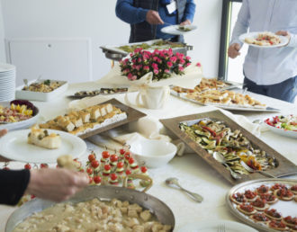 Light lunch: un momento di convivialità e gusto