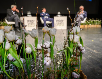 Allestimento floreale per valorizzare ambienti, contenuti e momenti
