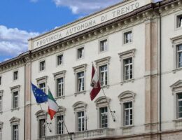 Il-Palazzo-della-Provincia-a-Trento_imagefullwide